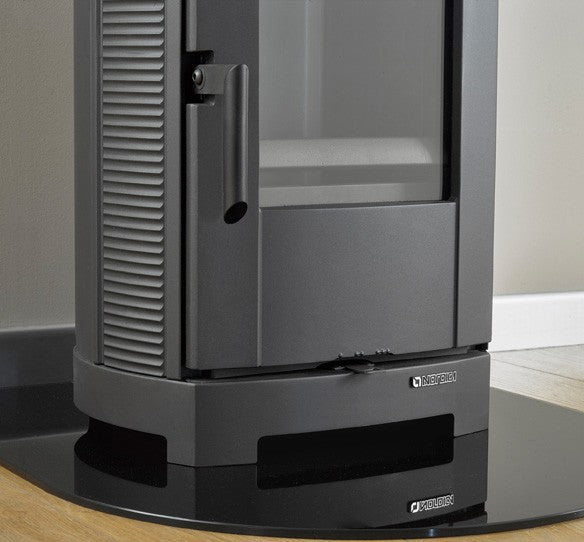 Poêle à bois en fonte LA NORDICA Brigitta.16 – 4,7 kW compact, Flamme Verte 7* – Image 5